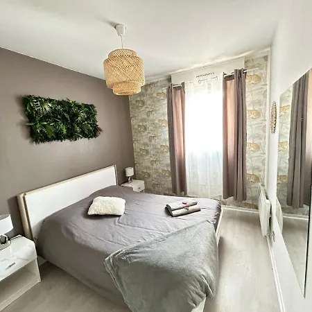 Apartment Spacieux Duplex Seine: Quayside Comfort With Parking Rouen