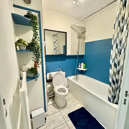 Apartment Spacieux Duplex Seine: Quayside Comfort With Parking Rouen